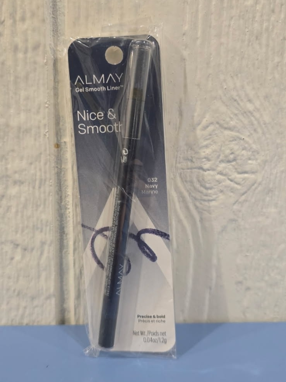 Almay Nice & Smooth Gel Liner in Navy Blue